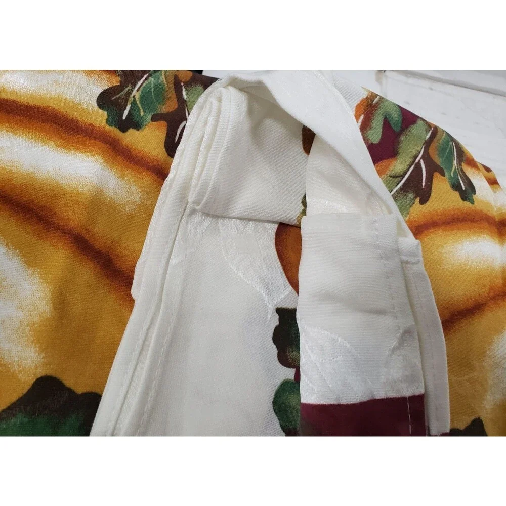 1 Fabric Tablecloth, 60